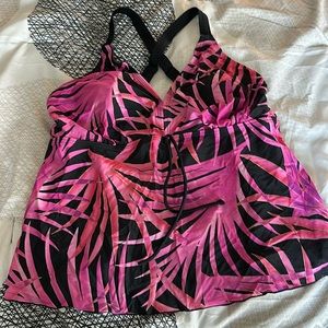 Sim top, size 16, Beach Diva